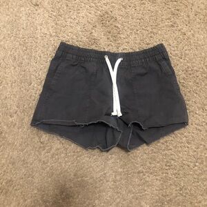 Vuori Women's Charcoal Drawstring Athletic Shorts with White Tie Size XS Great c